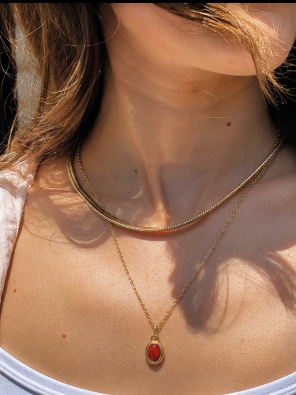 Necklace with Red Stone Pendant W/dustbag
